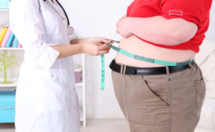 Una causa comune dello sviluppo del diabete di tipo 2 è l'obesità addominale